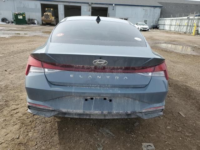 2021 Hyundai Elantra SE