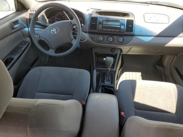 2005 Toyota Camry LE