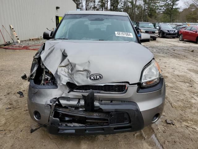 2011 KIA Soul +