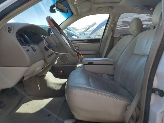 2007 Lincoln Town Car Signature Limited