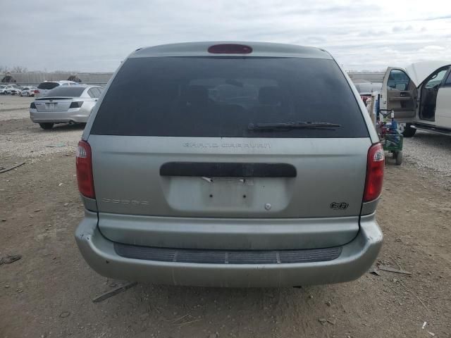 2004 Dodge Grand Caravan SE