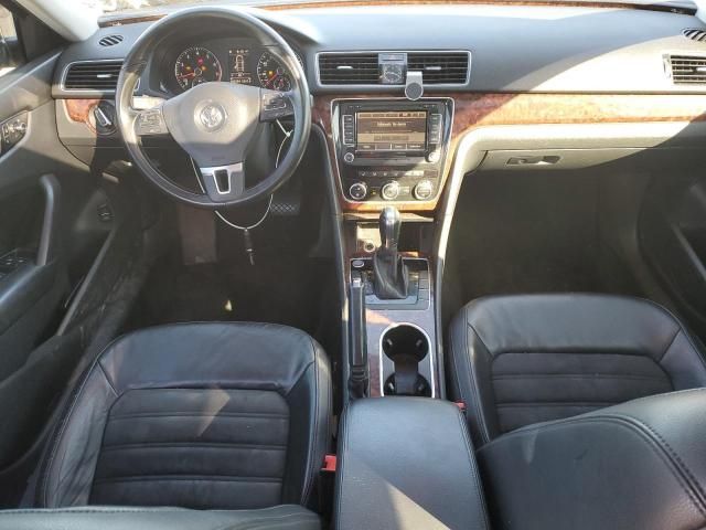 2013 Volkswagen Passat SEL