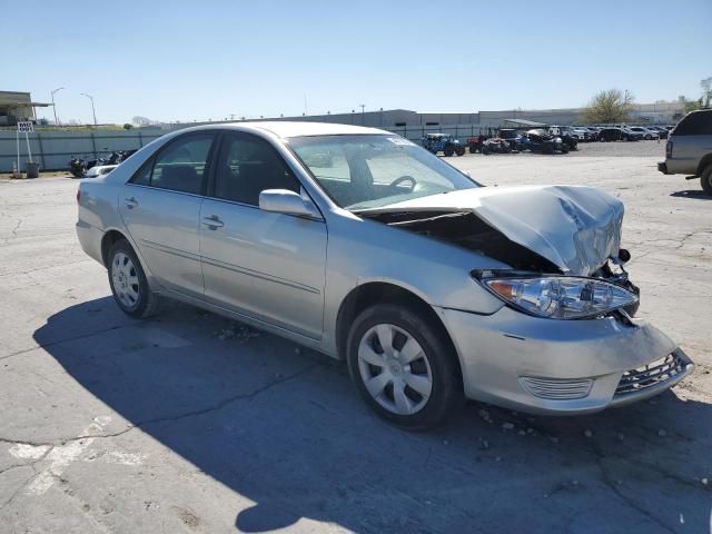 2005 Toyota Camry LE