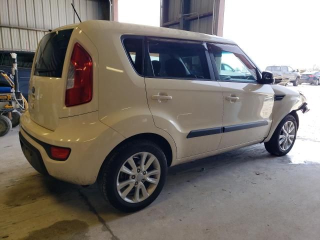 2013 KIA Soul +