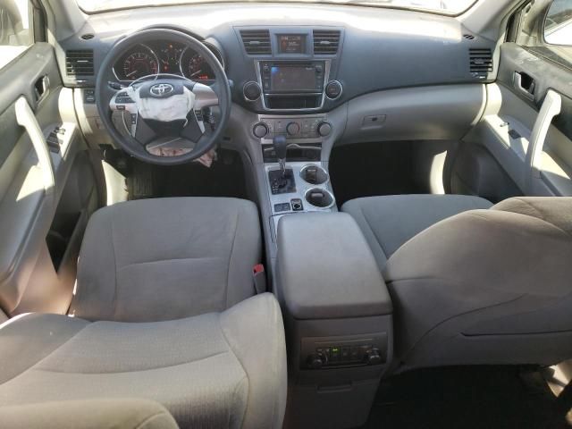 2013 Toyota Highlander Base