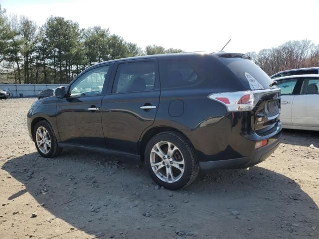 2014 Mitsubishi Outlander SE