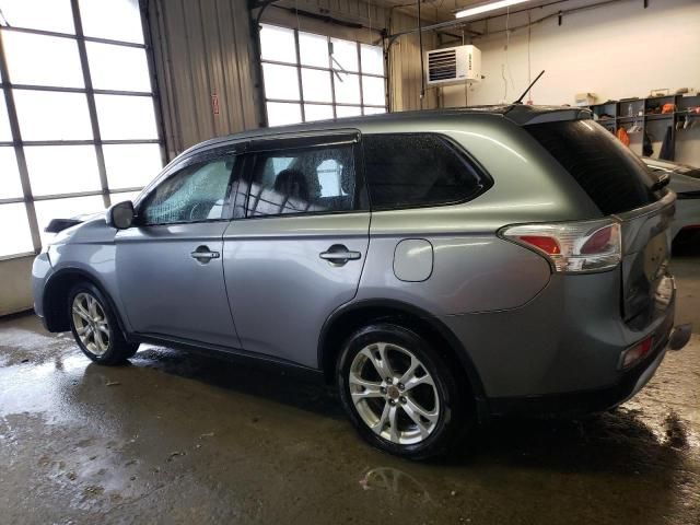 2015 Mitsubishi Outlander SE