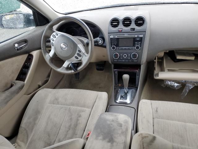 2011 Nissan Altima Base