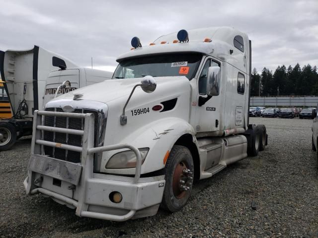 2014 Peterbilt 587