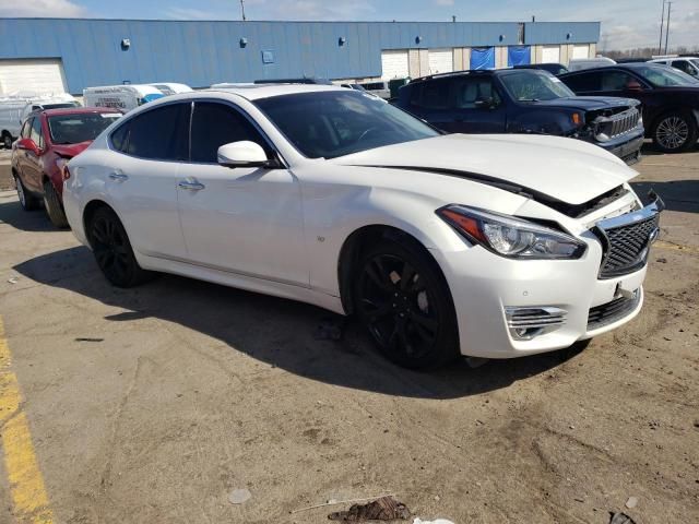 2015 Infiniti Q70 3.7