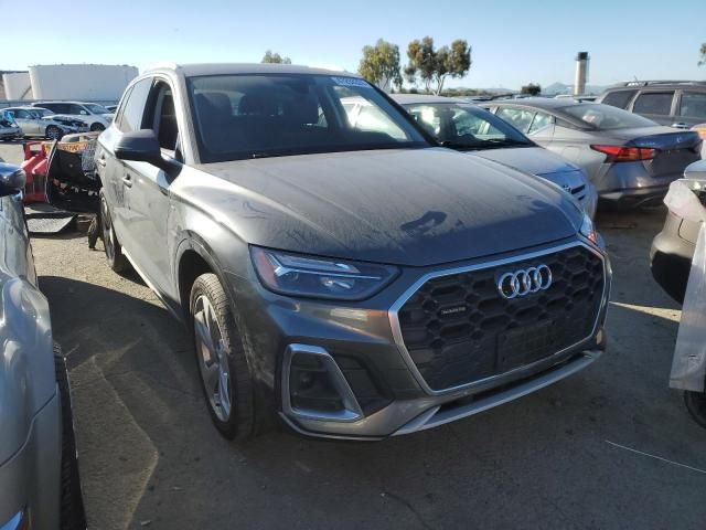 2022 Audi Q5 Premium Plus 45