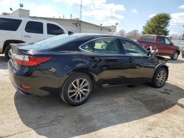 2016 Lexus ES 300H