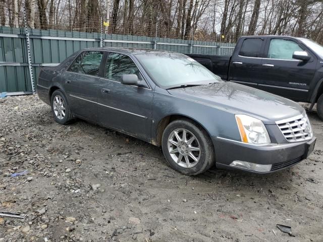 2010 Cadillac DTS Luxury Collection