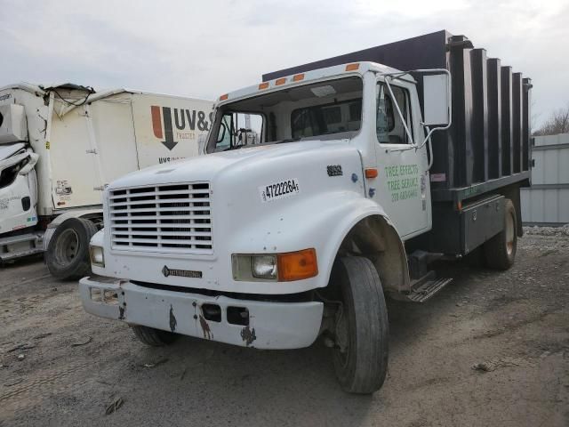 1999 International 4000 4700