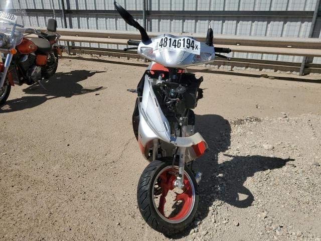 2018 Moto Scooter