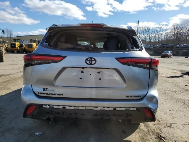 2021 Toyota Highlander XLE