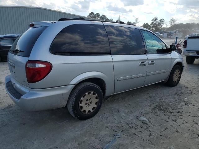 2004 Chrysler Town & Country LX