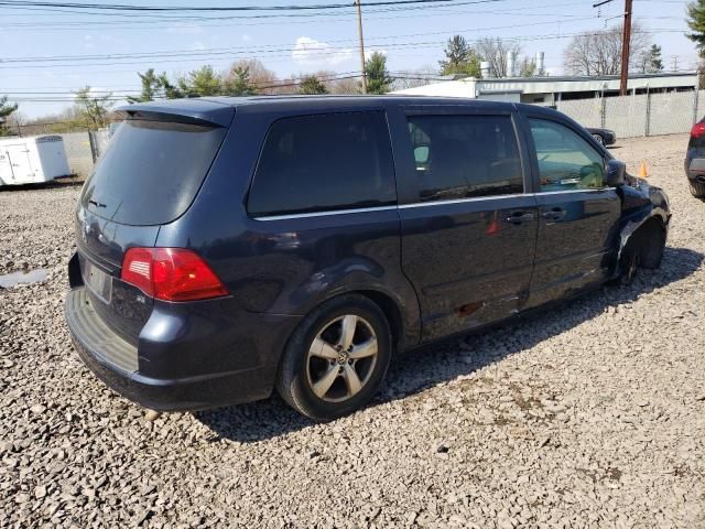 2009 Volkswagen Routan SE