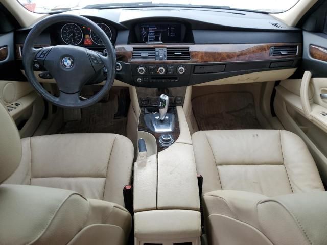 2010 BMW 528 XI