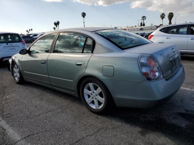 2002 Nissan Altima Base