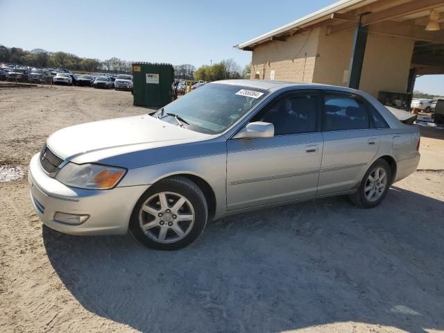 2000 Toyota Avalon XL