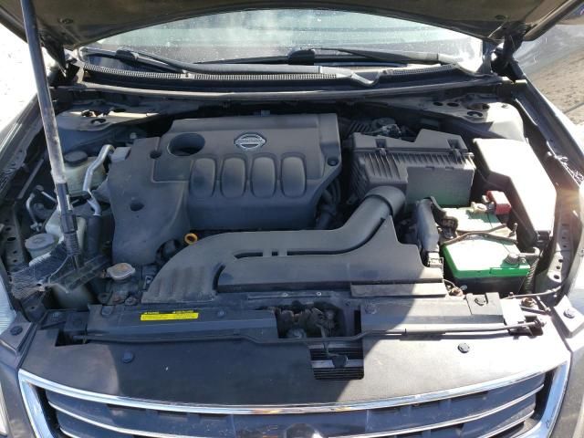 2010 Nissan Altima Base