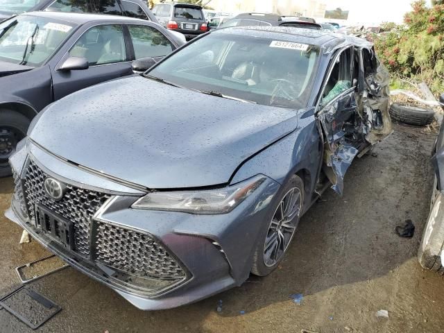 2019 Toyota Avalon XLE