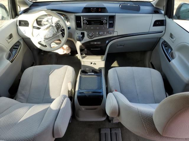 2012 Toyota Sienna LE