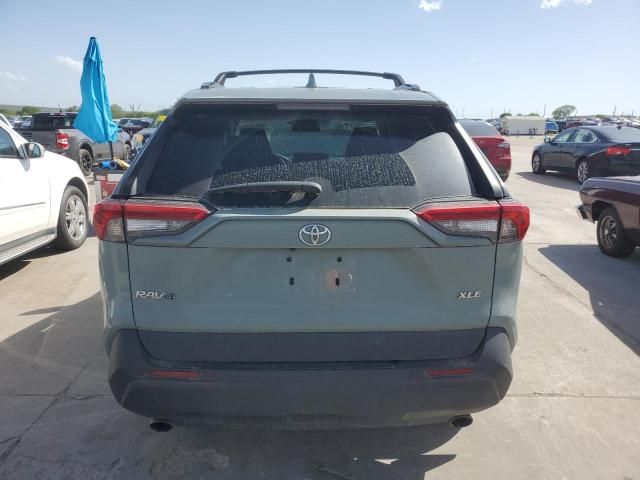 2021 Toyota Rav4 XLE