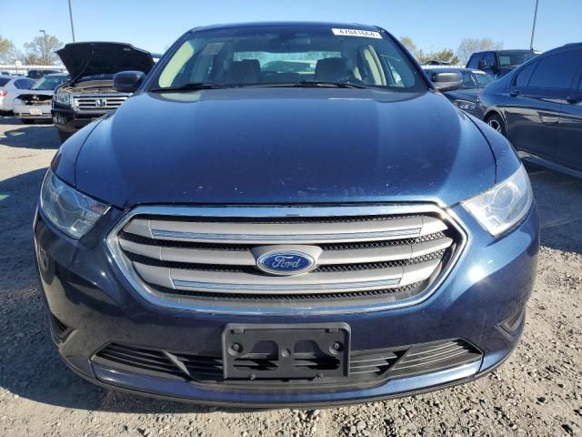 2016 Ford Taurus SE