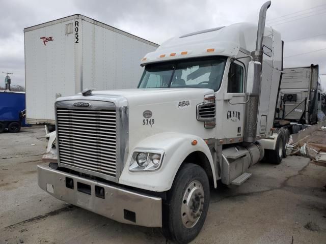 2015 Freightliner Conventional Coronado 132