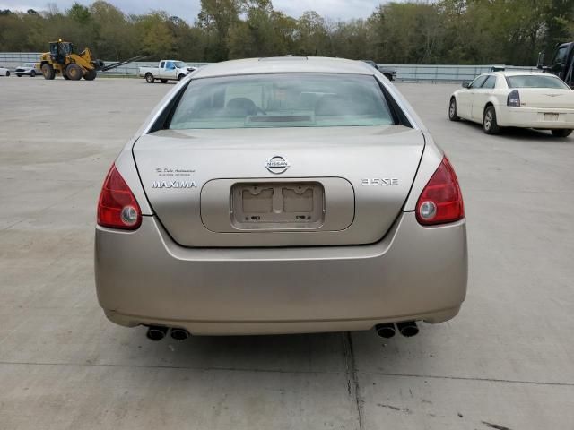 2005 Nissan Maxima SE