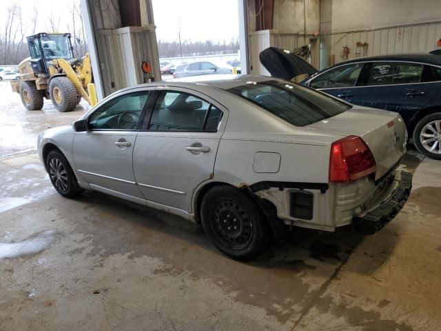 2004 Mitsubishi Galant ES Medium