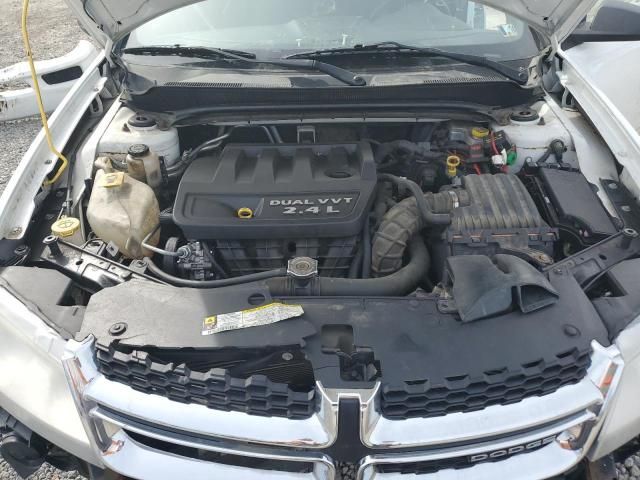2012 Dodge Avenger SE