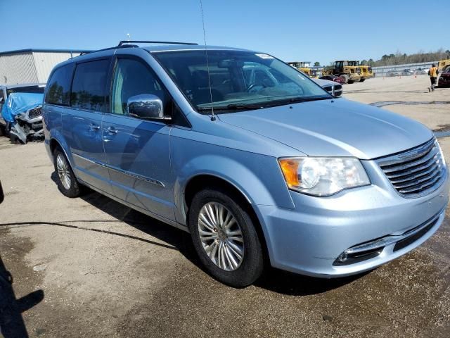 2012 Chrysler Town & Country Touring L