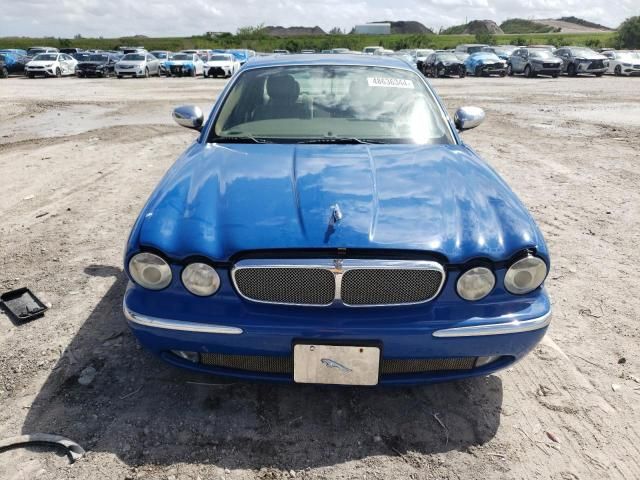 2004 Jaguar XJ8