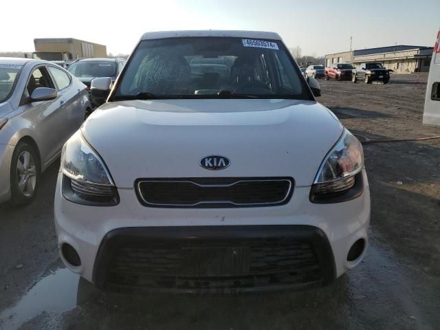 2013 KIA Soul +