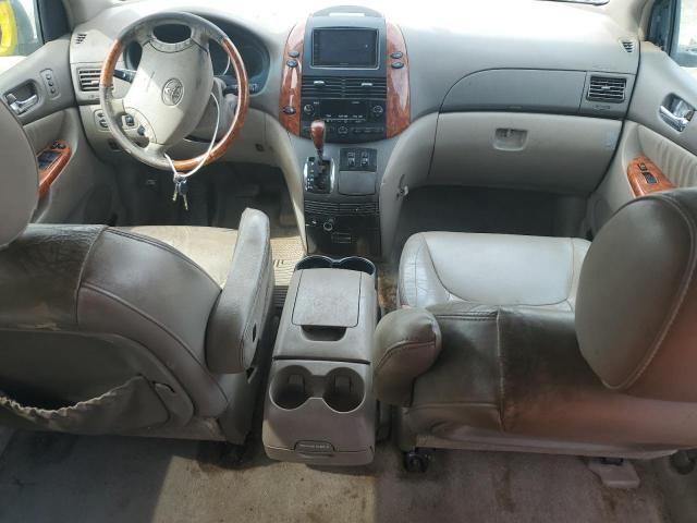 2006 Toyota Sienna XLE