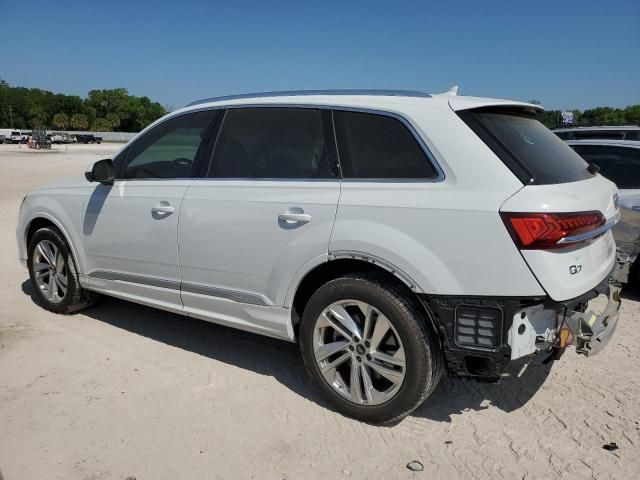 2022 Audi Q7 Premium Plus