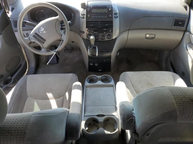 2008 Toyota Sienna CE