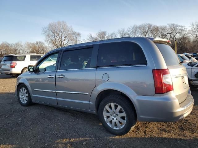 2014 Chrysler Town & Country Touring L