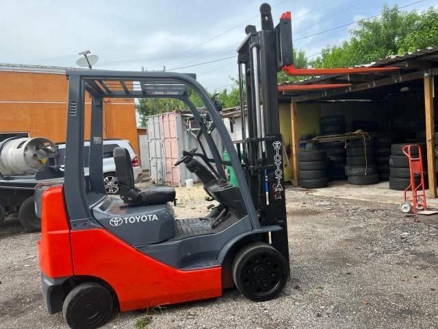 2014 Toyota Fork Lift