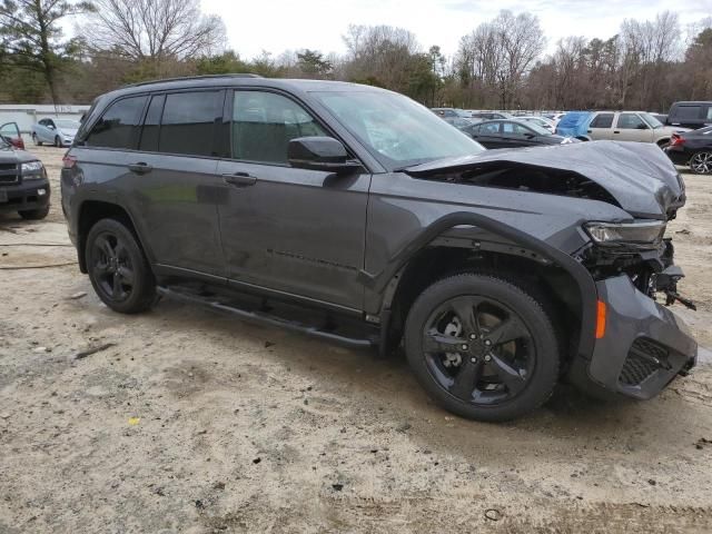 2024 Jeep Grand Cherokee Laredo