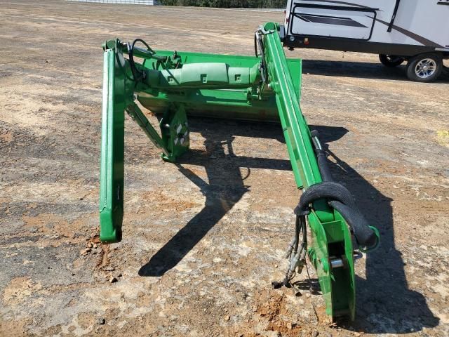 2018 John Deere 520M