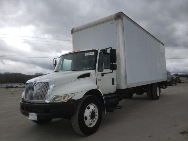 2005 International 4000 4300