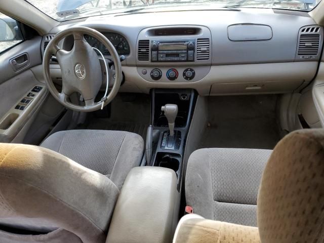 2004 Toyota Camry LE