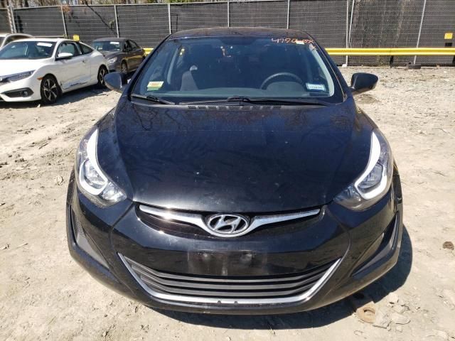 2016 Hyundai Elantra SE