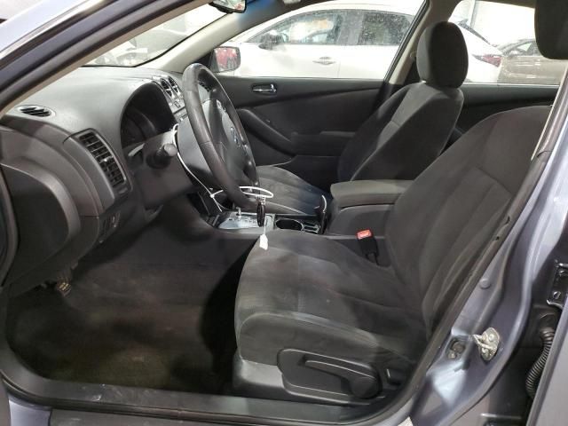 2011 Nissan Altima Base