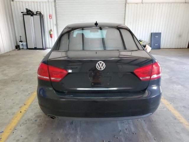 2012 Volkswagen Passat SE