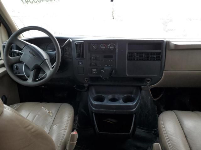 2005 GMC Savana G2500